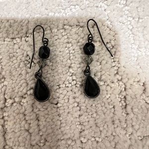 Bundle 3 jewelry/handbag and save! Costume jewelry. 192S Vintage earrings